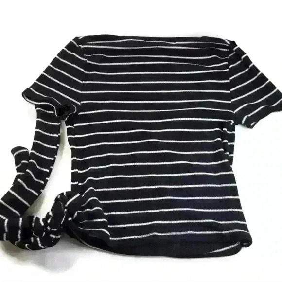 Project Social T Urban Outfitters Black White Striped Cap Sleeve Wrap Top Size S - Picture 11 of 11